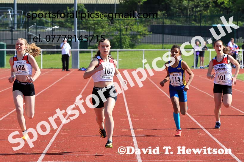 Girls Under-13s 200 metres, 2023 North Eastern Track and Field Champs., Middlesbrough Sports Village, Middlesbrough. Photo: David T. Hewitson/Sports for All Pics